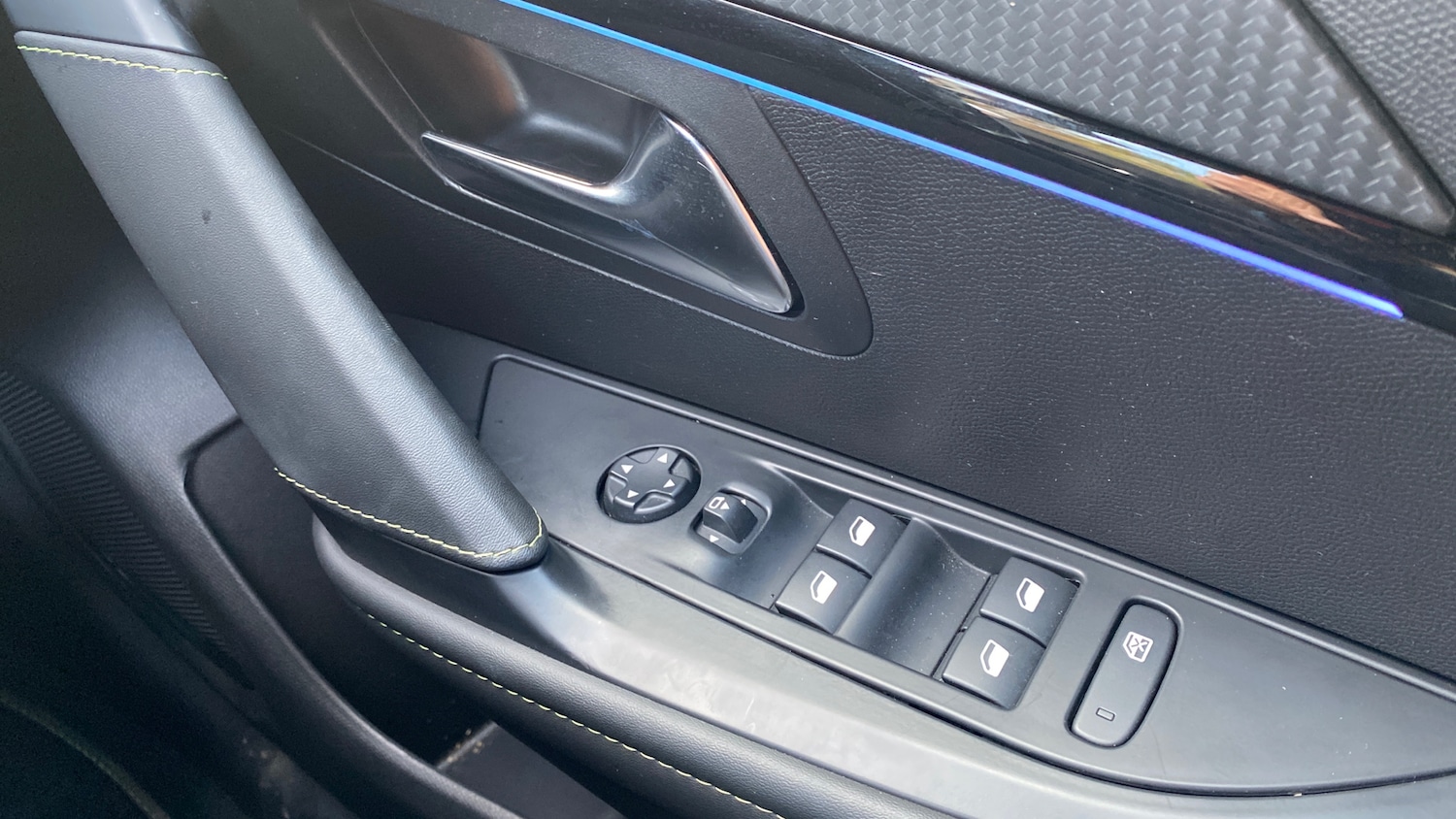 Used Peugeot 208 2024 for sale - 76486422: Photo 22