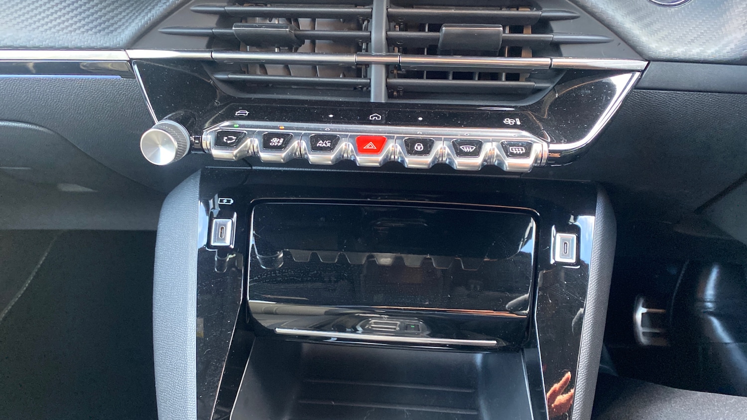 Used Peugeot 208 2024 for sale - 76486422: Photo 35