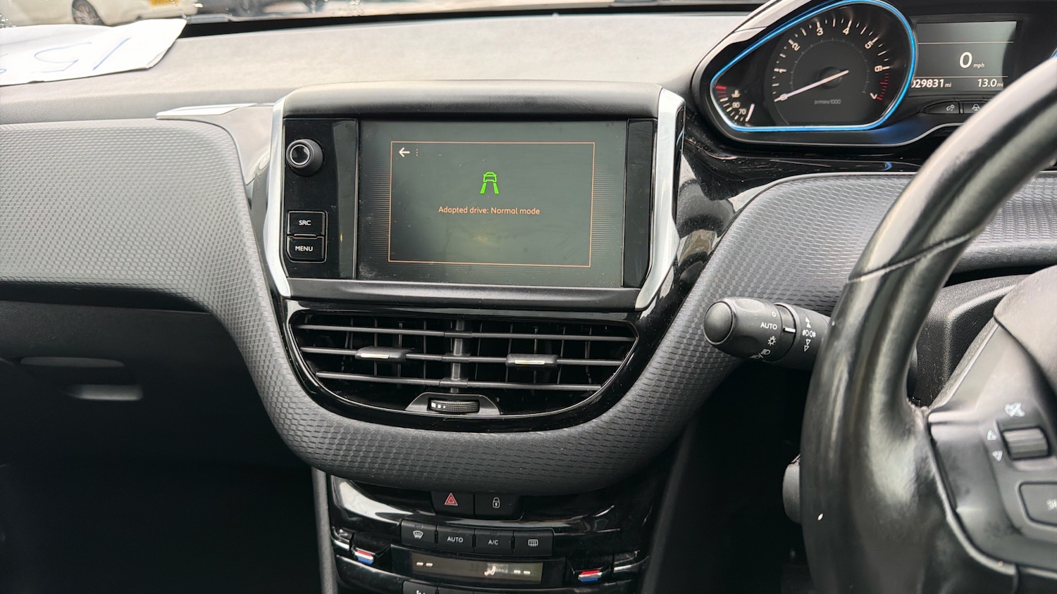 Used Peugeot 2008 2019 for sale - 77092108: Photo 11