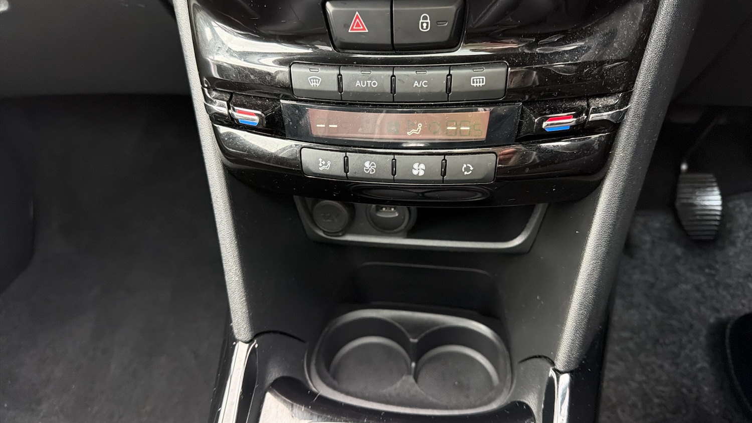 Used Peugeot 2008 2019 for sale - 77092108: Photo 22