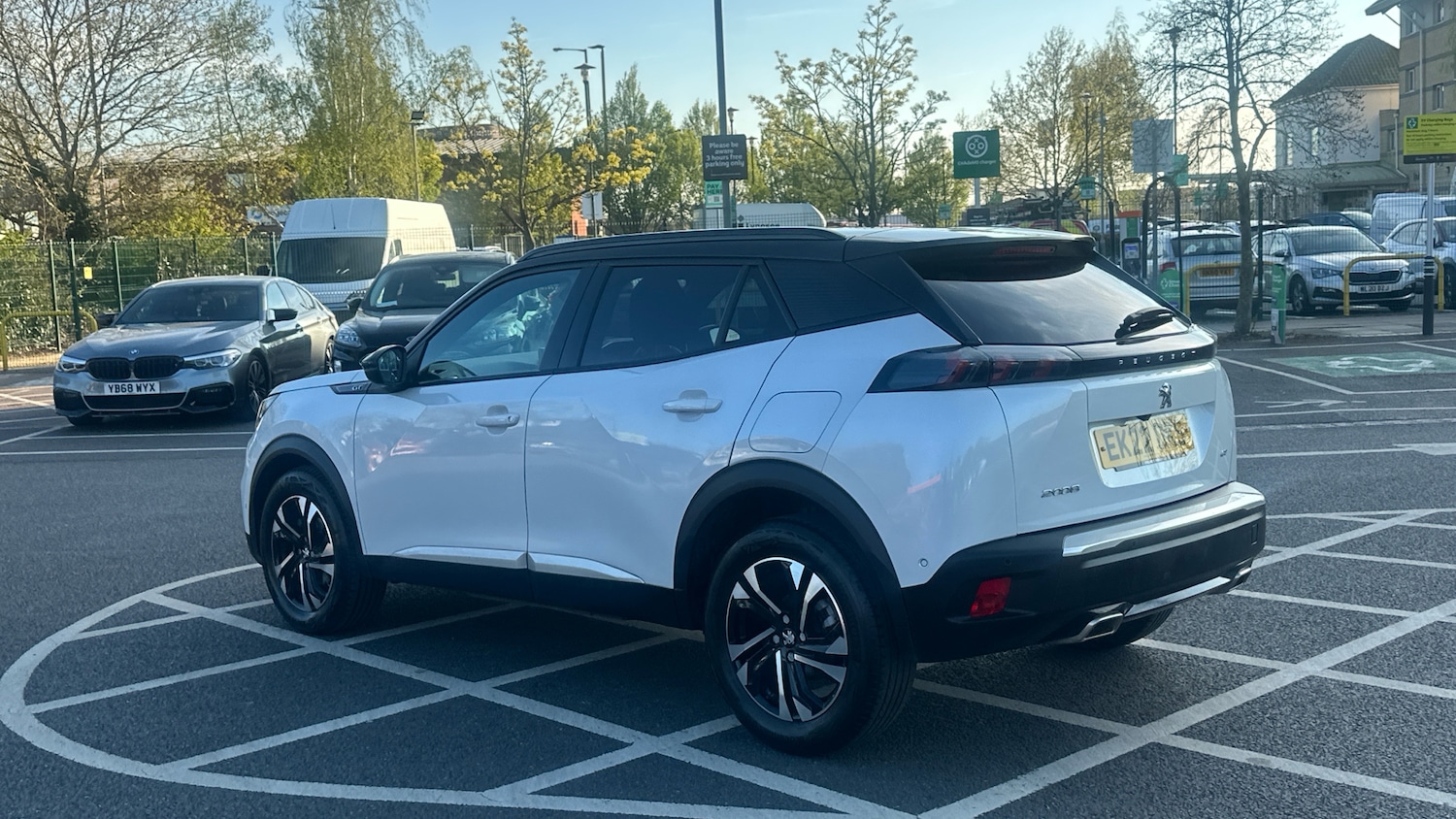 Used Peugeot 2008 2022 for sale - 78171970: Photo 5