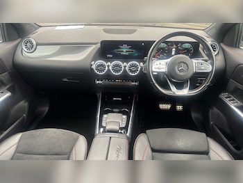 Used Mercedes-Benz GLA 2022 for sale - 76176000: Photo 4
