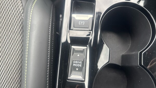 Used Peugeot 2008 2023 for sale - 75464504: Photo 21