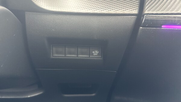Used Peugeot 2008 2023 for sale - 75464504: Photo 34