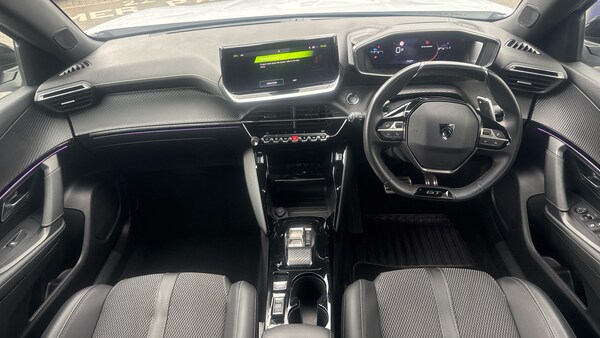 Used Peugeot 2008 2023 for sale - 75464504: Photo 4