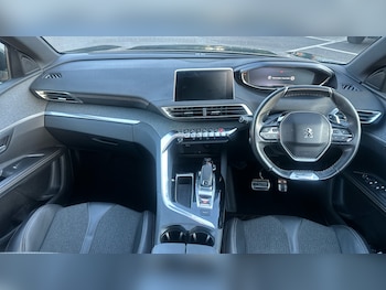 Used Peugeot 5008 2018 for sale - 78539725: Photo