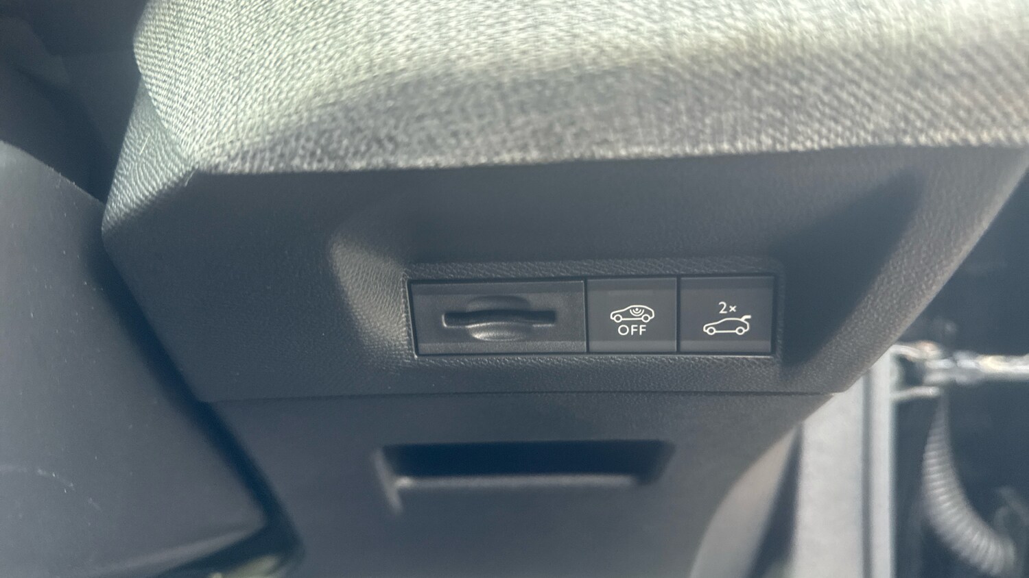 Used Peugeot 5008 2024 for sale - 76441665: Photo 34