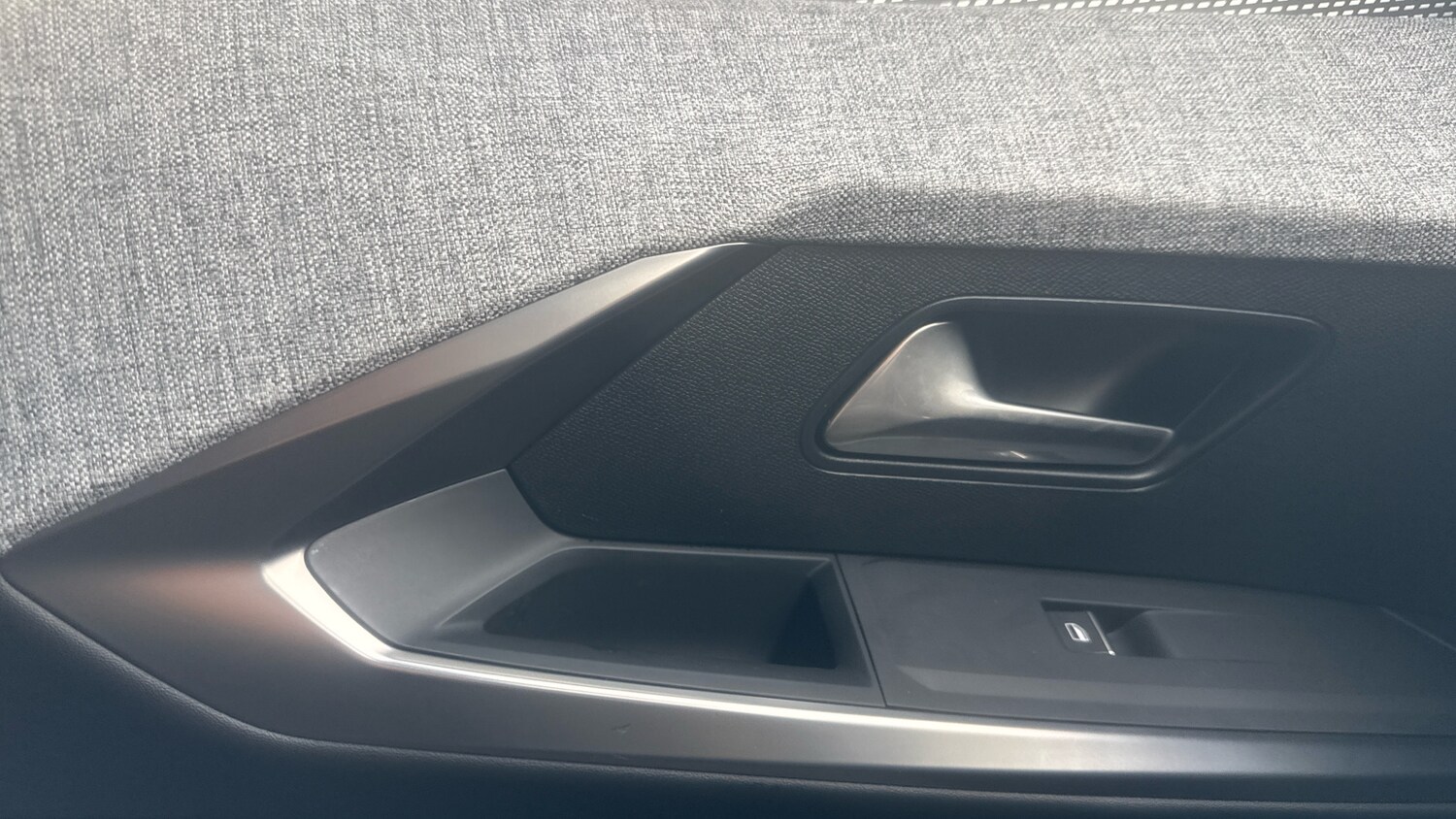 Used Peugeot 5008 2024 for sale - 76441665: Photo 41