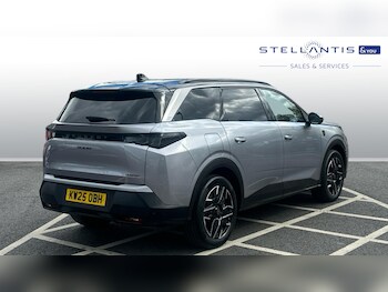 Used Peugeot 5008 2025 for sale - 78320143: Photo