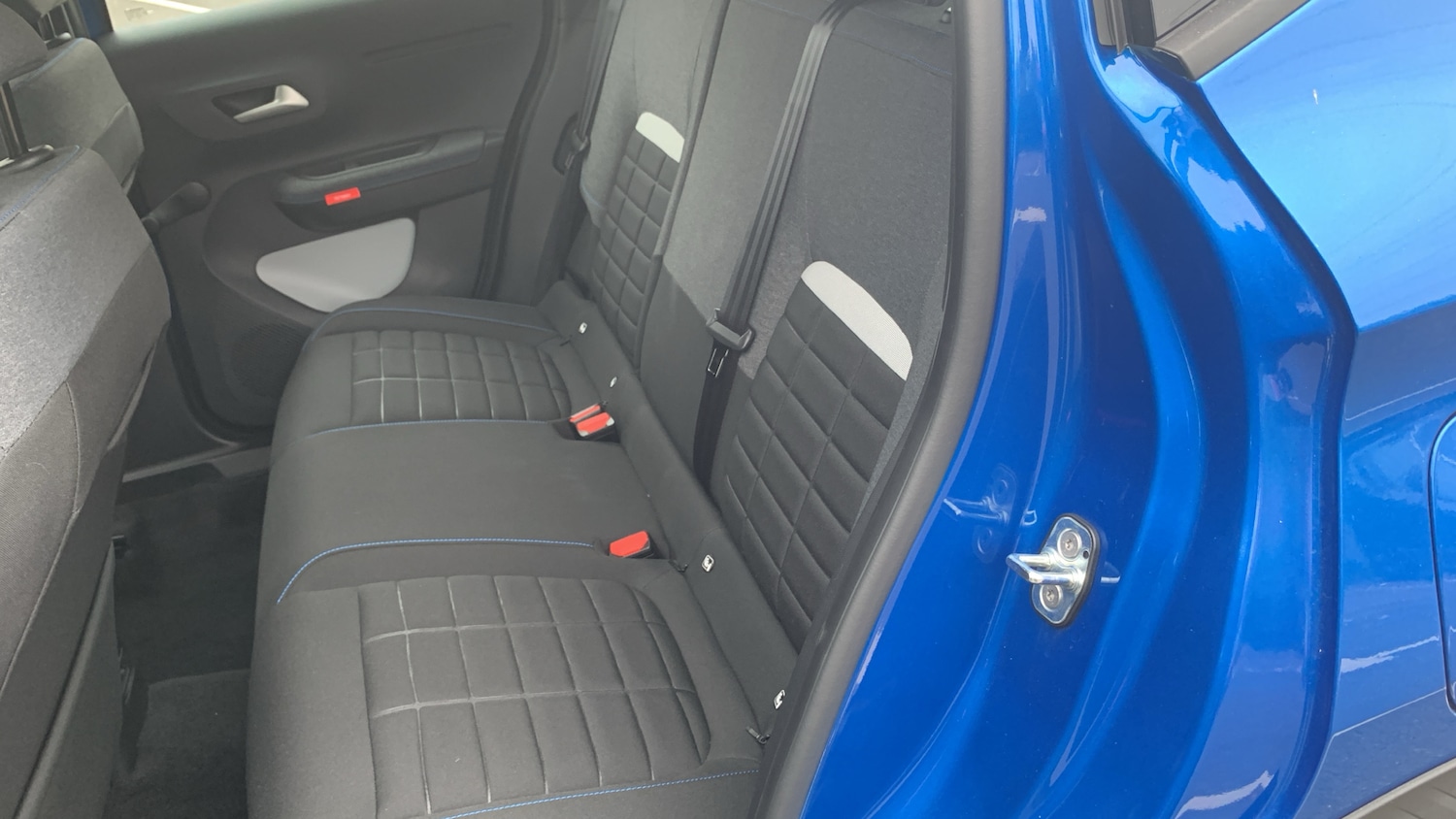 Used Citroen C3 2025 for sale - 76327638: Photo 32