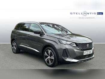 Peugeot - 5008