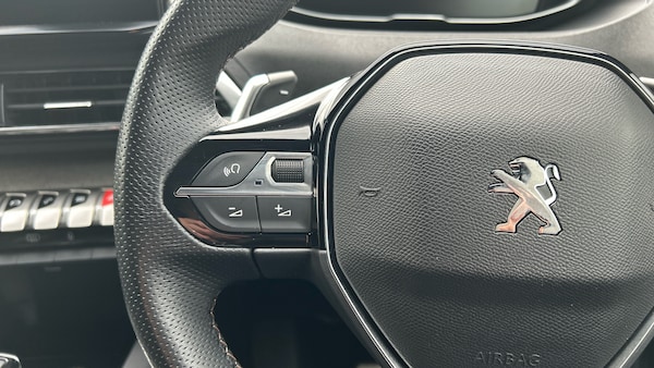 Used Peugeot 5008 2022 for sale - 76216458: Photo 23