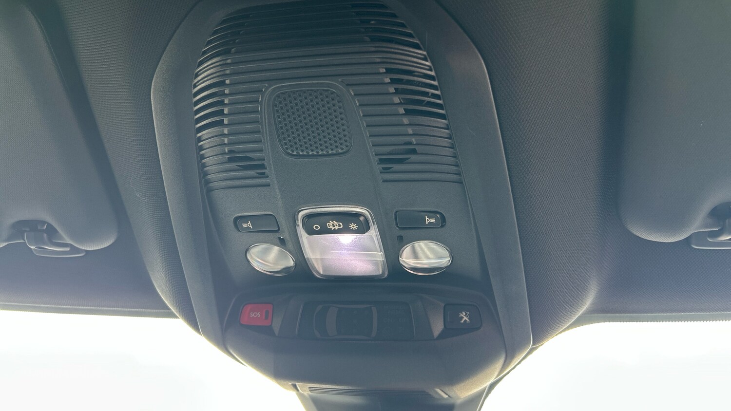 Used Peugeot 5008 2022 for sale - 76216458: Photo 31