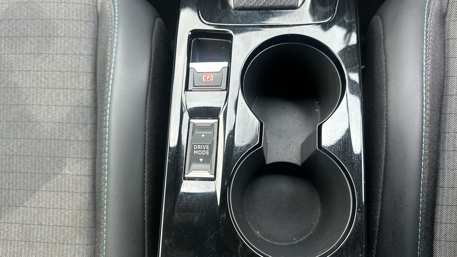 Used Peugeot 2008 2023 for sale - 77525611: Photo 21