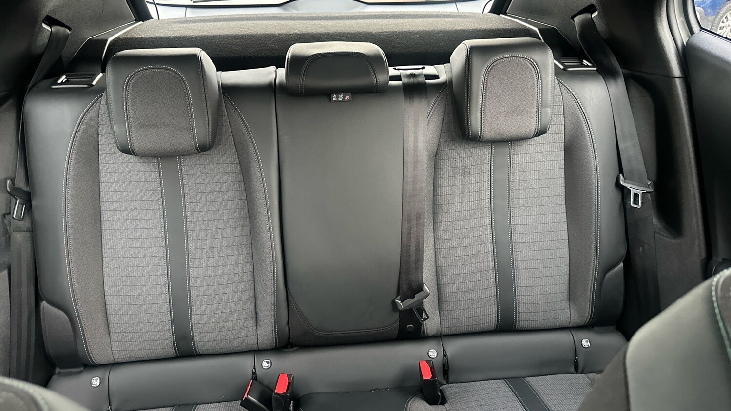 Used Peugeot 2008 2023 for sale - 77525611: Photo 25