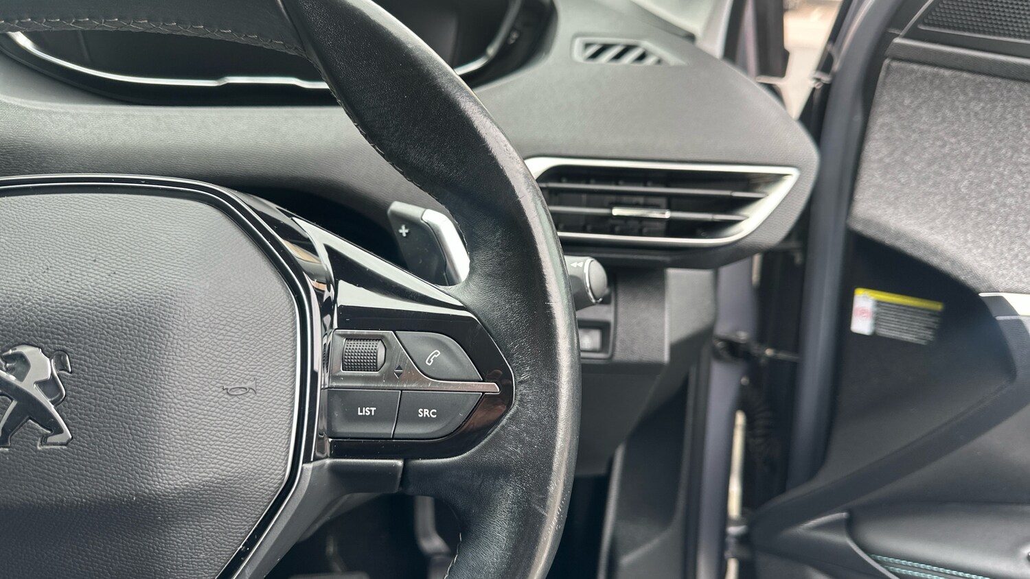 Used Peugeot 3008 2022 for sale - 76216461: Photo 24