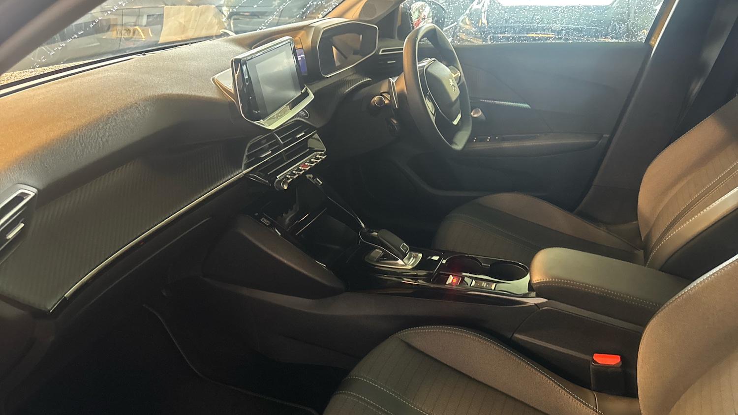 Used Peugeot 208 2021 for sale - 76327639: Photo 12