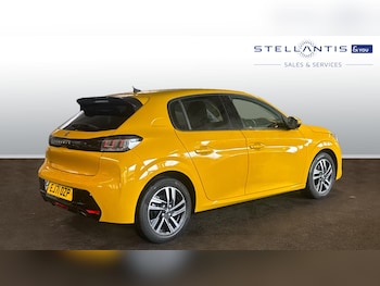 Used Peugeot 208 2021 for sale - 76327639: Photo