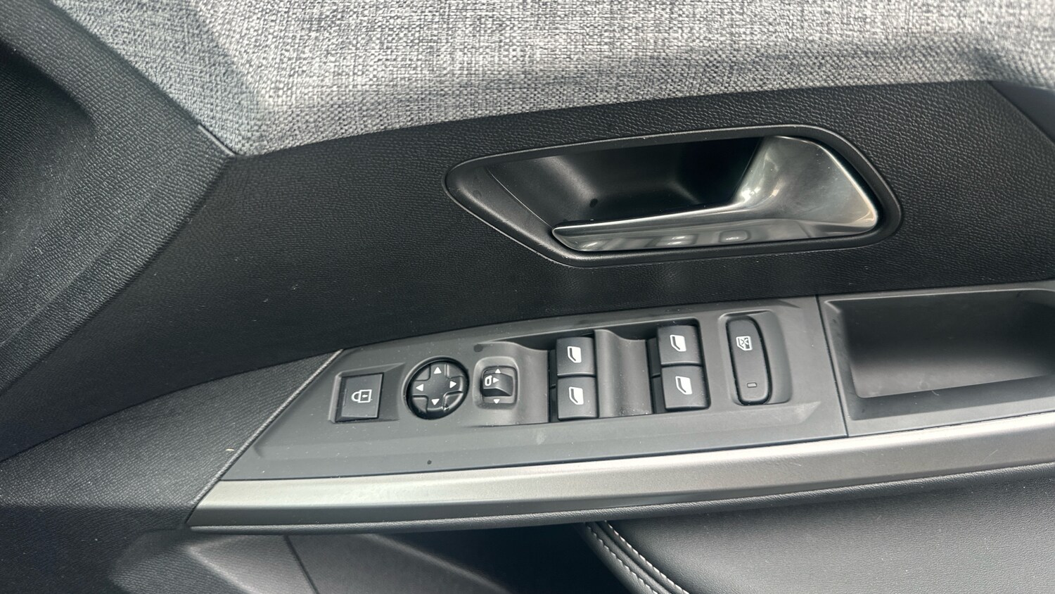 Used Peugeot 5008 2024 for sale - 78136815: Photo 22