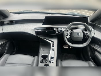 Used Peugeot 5008 2024 for sale - 78136815: Photo