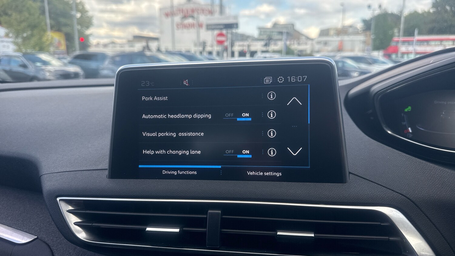 Used Peugeot 3008 2019 for sale - 75811543: Photo 30