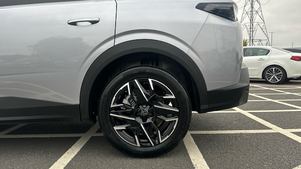 Used Peugeot 5008 2025 for sale - 76241116: Photo 15