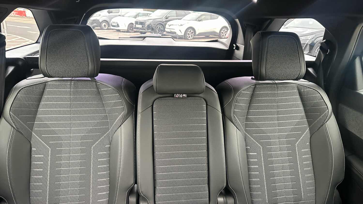 Used Peugeot 5008 2025 for sale - 76241116: Photo 25