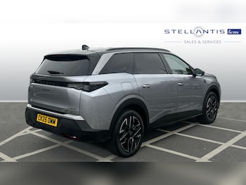 Used Peugeot 5008 2025 for sale - 76241116: Photo 3