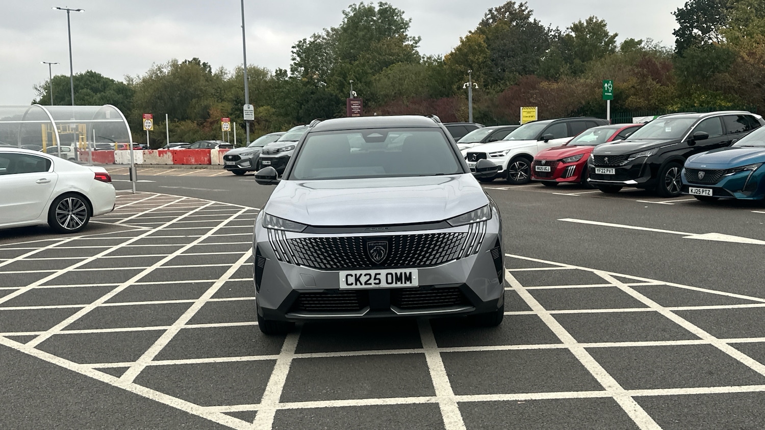 Used Peugeot 5008 2025 for sale - 76241116: Photo 8