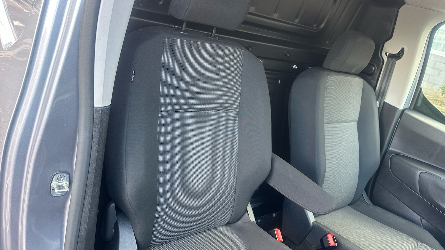 Used Peugeot Partner 2024 for sale - 78059023: Photo 25