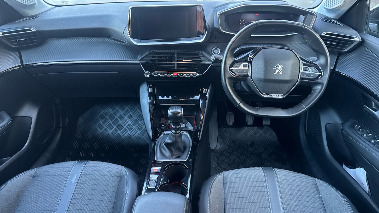 Used Peugeot 208 2020 for sale - 77332389: Photo 5