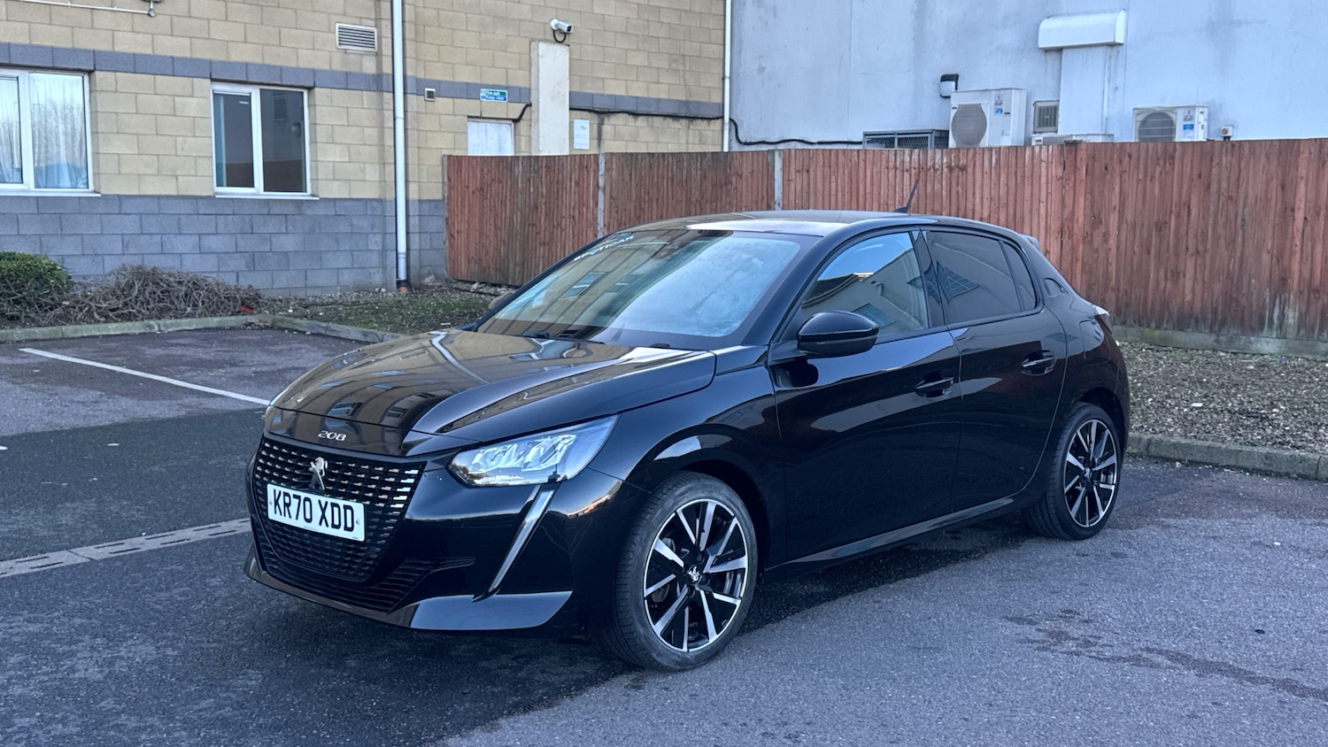 Used Peugeot 208 2020 for sale - 77332389: Photo 8