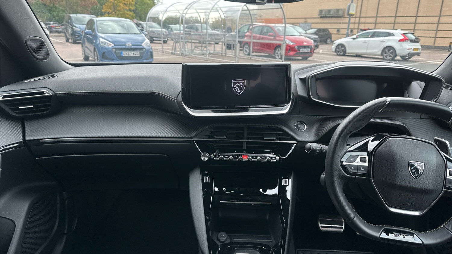 Used Peugeot 2008 2023 for sale - 76241119: Photo 10