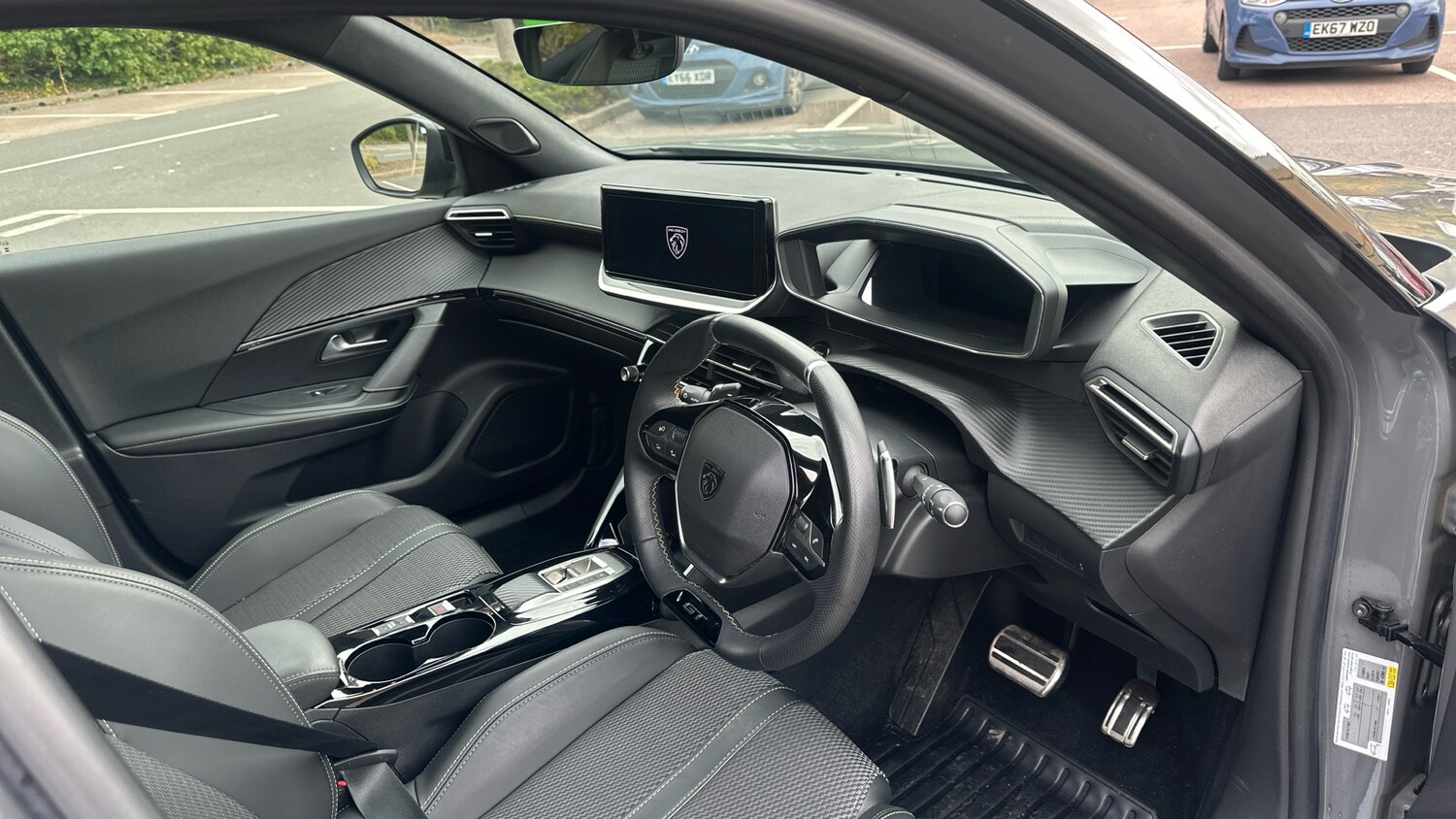 Used Peugeot 2008 2023 for sale - 76241119: Photo 11