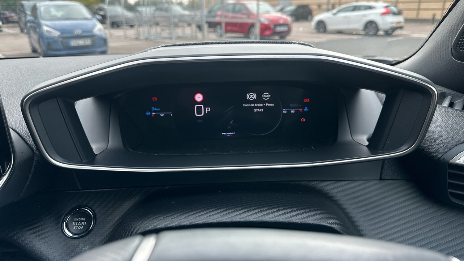 Used Peugeot 2008 2023 for sale - 76241119: Photo 13