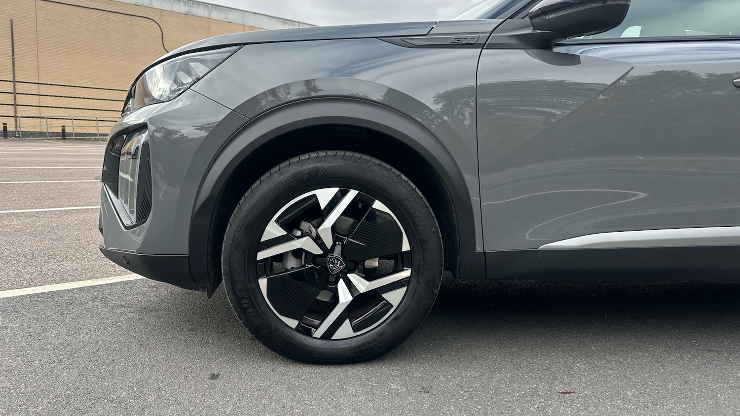 Used Peugeot 2008 2023 for sale - 76241119: Photo 14