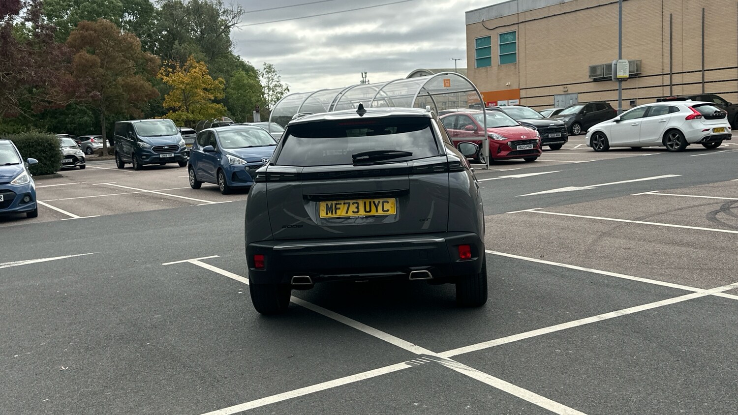 Used Peugeot 2008 2023 for sale - 76241119: Photo 9