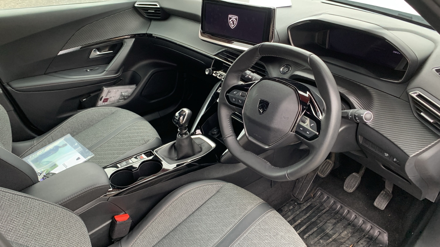 Used Peugeot 2008 2024 for sale - 77075209: Photo 12