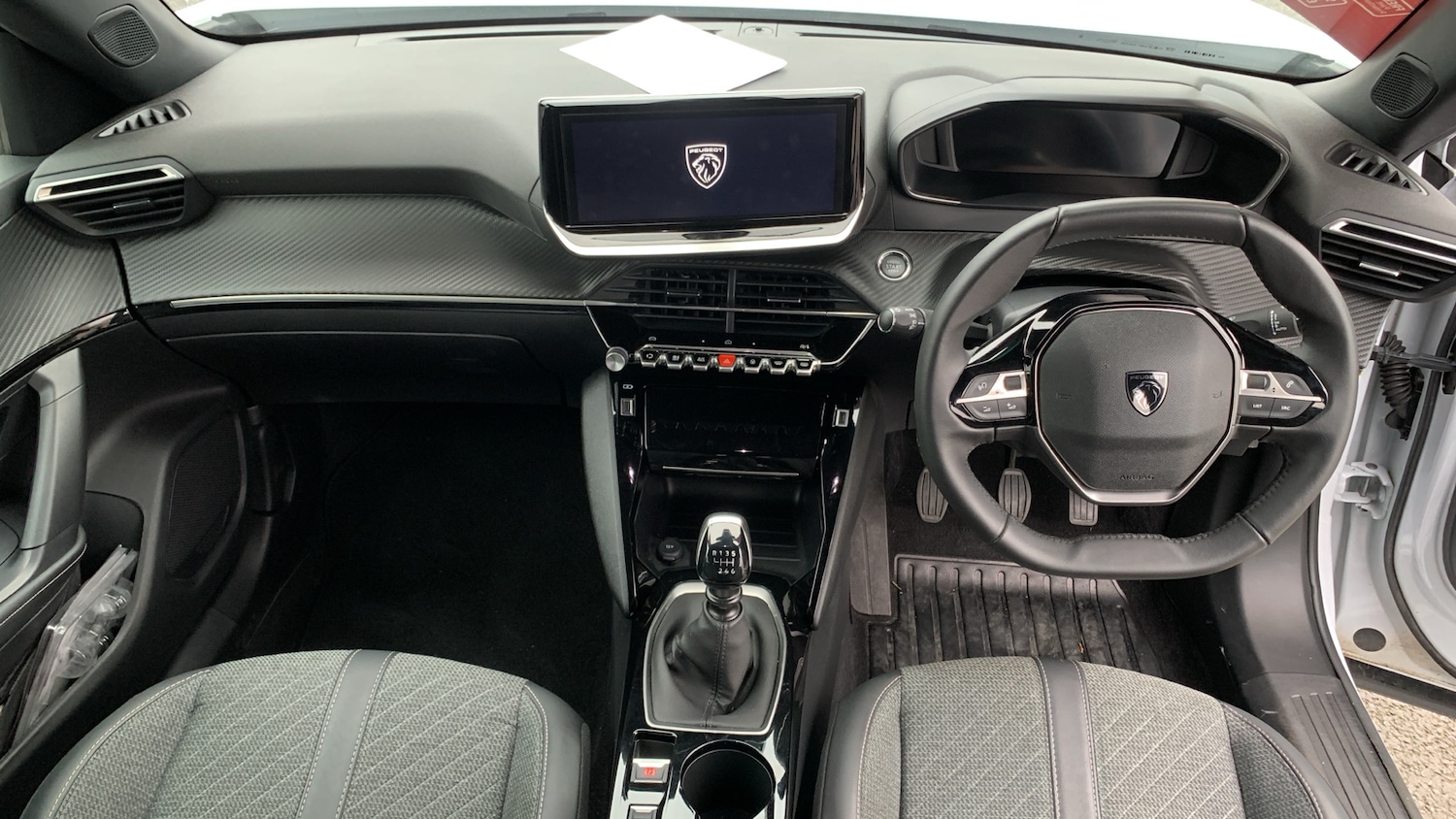 Used Peugeot 2008 2024 for sale - 77075209: Photo 5