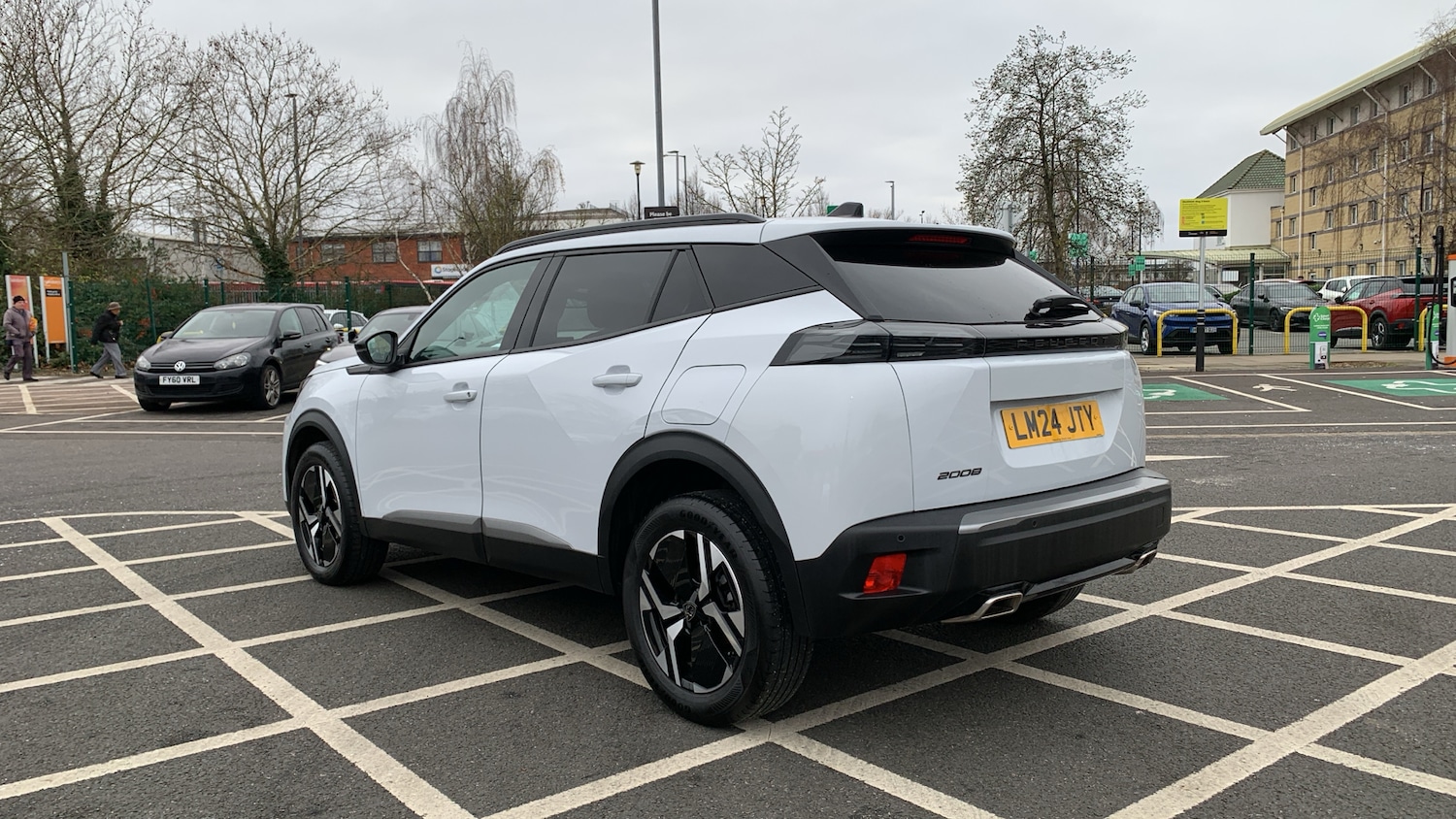 Used Peugeot 2008 2024 for sale - 77075209: Photo 6