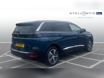 Used Peugeot 5008 2023 for sale - 75624625: Photo