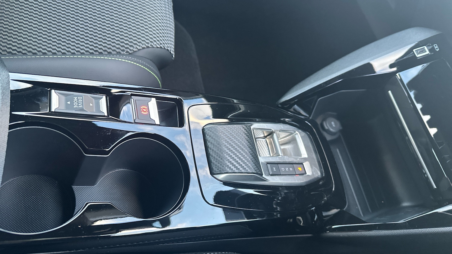 Used Peugeot 208 2025 for sale - 76914348: Photo 21