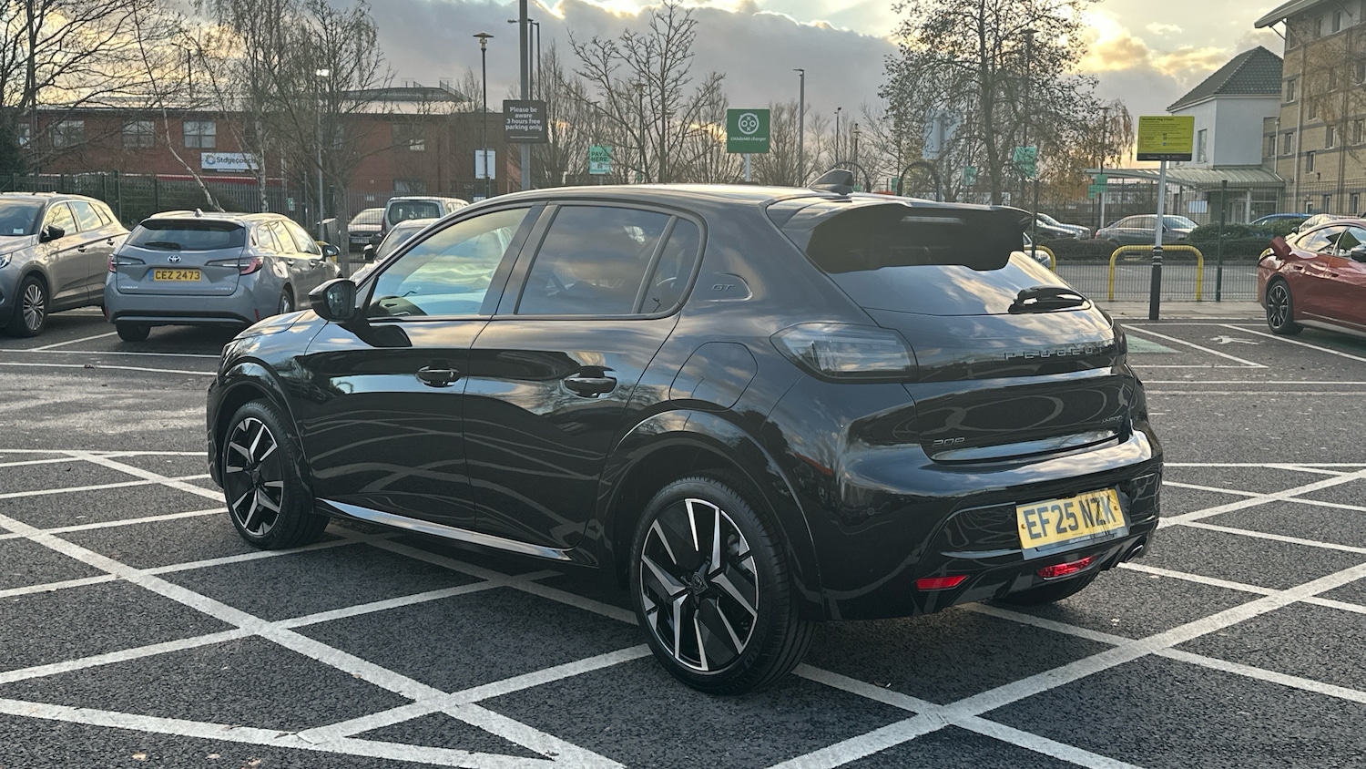 Used Peugeot 208 2025 for sale - 76914348: Photo 5