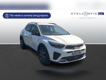 Used Kia Stonic 2023 for sale - 78481789: Photo
