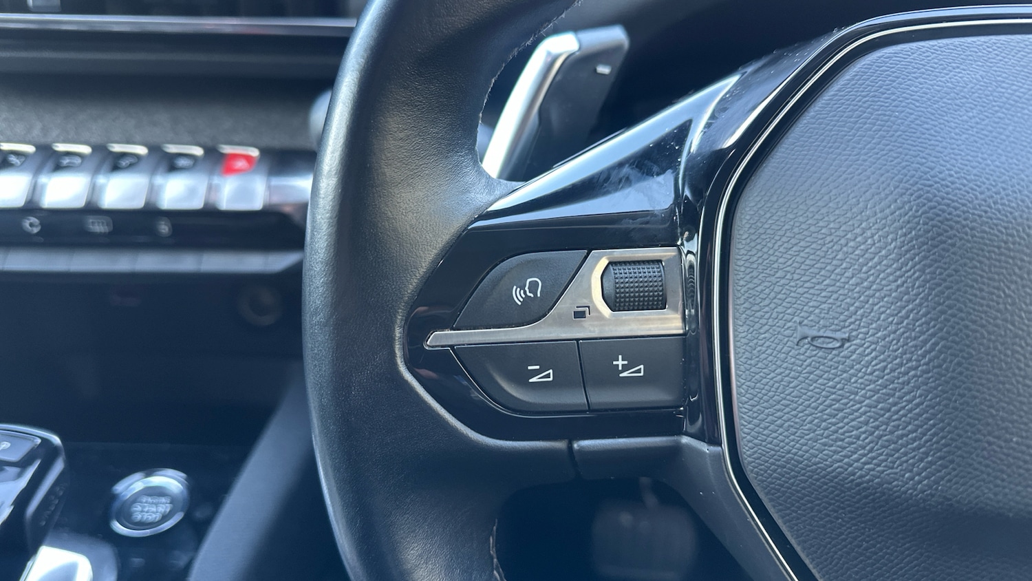 Used Peugeot 5008 2022 for sale - 77599547: Photo 23