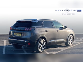 Used Peugeot 3008 2021 for sale - 77102465: Photo