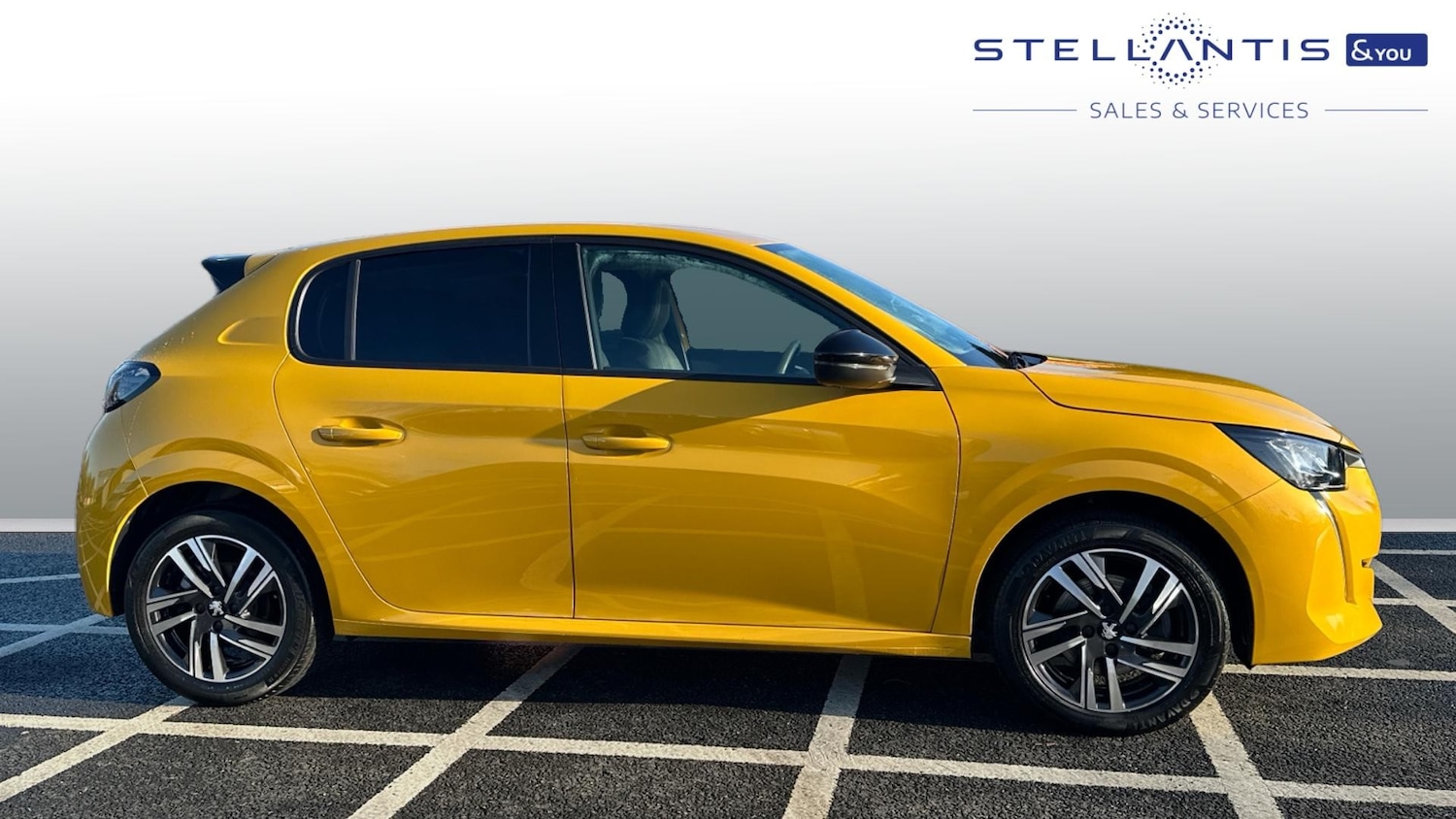 Used Peugeot 208 2023 for sale - 77018070: Photo 2