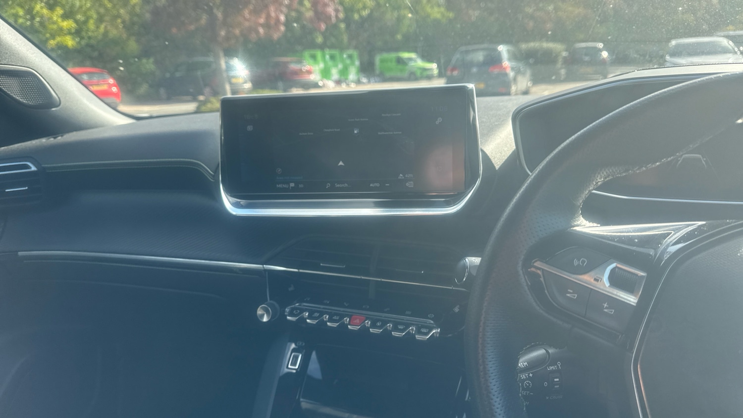 Used Peugeot 2008 2020 for sale - 77110097: Photo 11