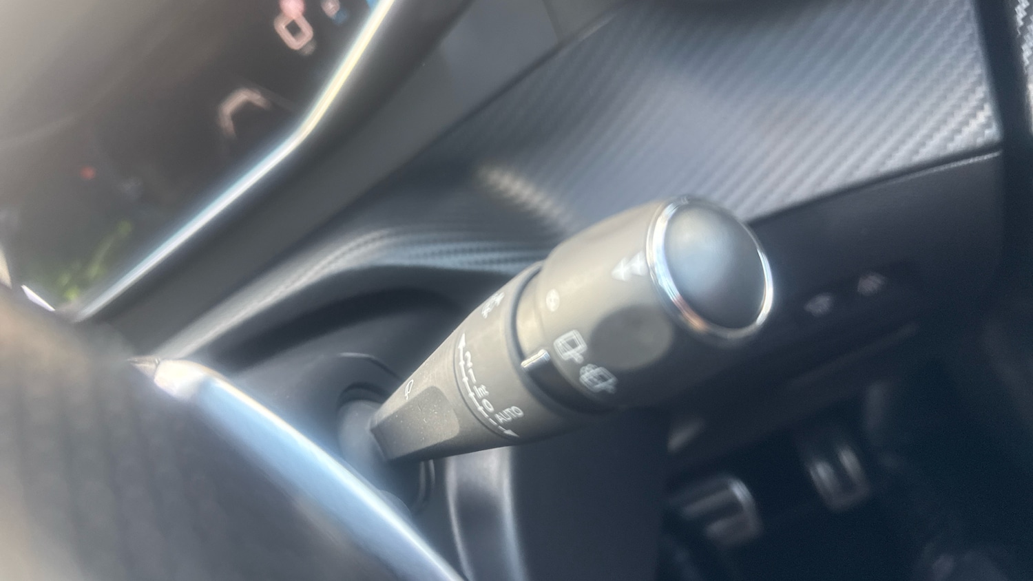 Used Peugeot 2008 2020 for sale - 77110097: Photo 29