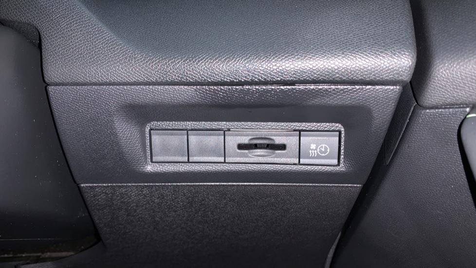 Used Peugeot 308 2024 for sale - 76887946: Photo 34